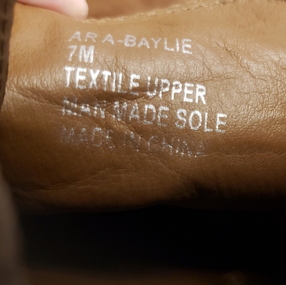 American Rag Womens Baylie Ankle Wedge Boots Sizs 7 - Picture 10 of 10